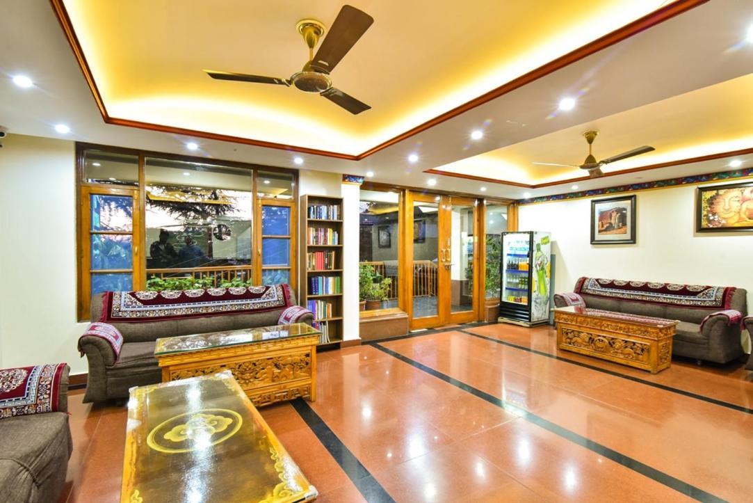 Hotel Zambala House МакЛеод Ганж Екстериор снимка